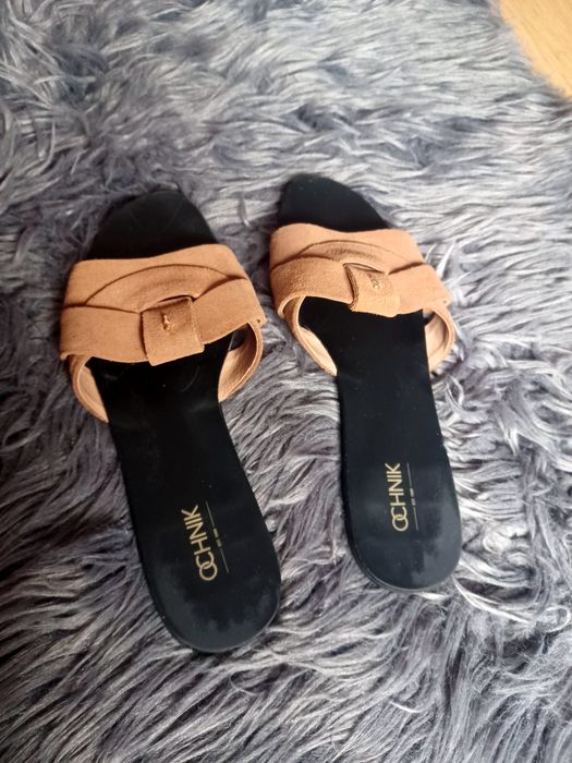 Klapeczki skórzane zamszowe Ochnik