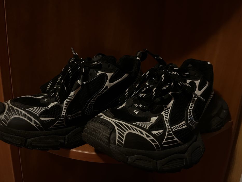 Продам Balenciaga 3xl легит