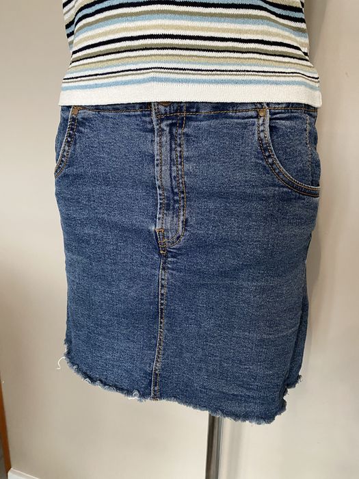 Dżinsowa spódniczka M