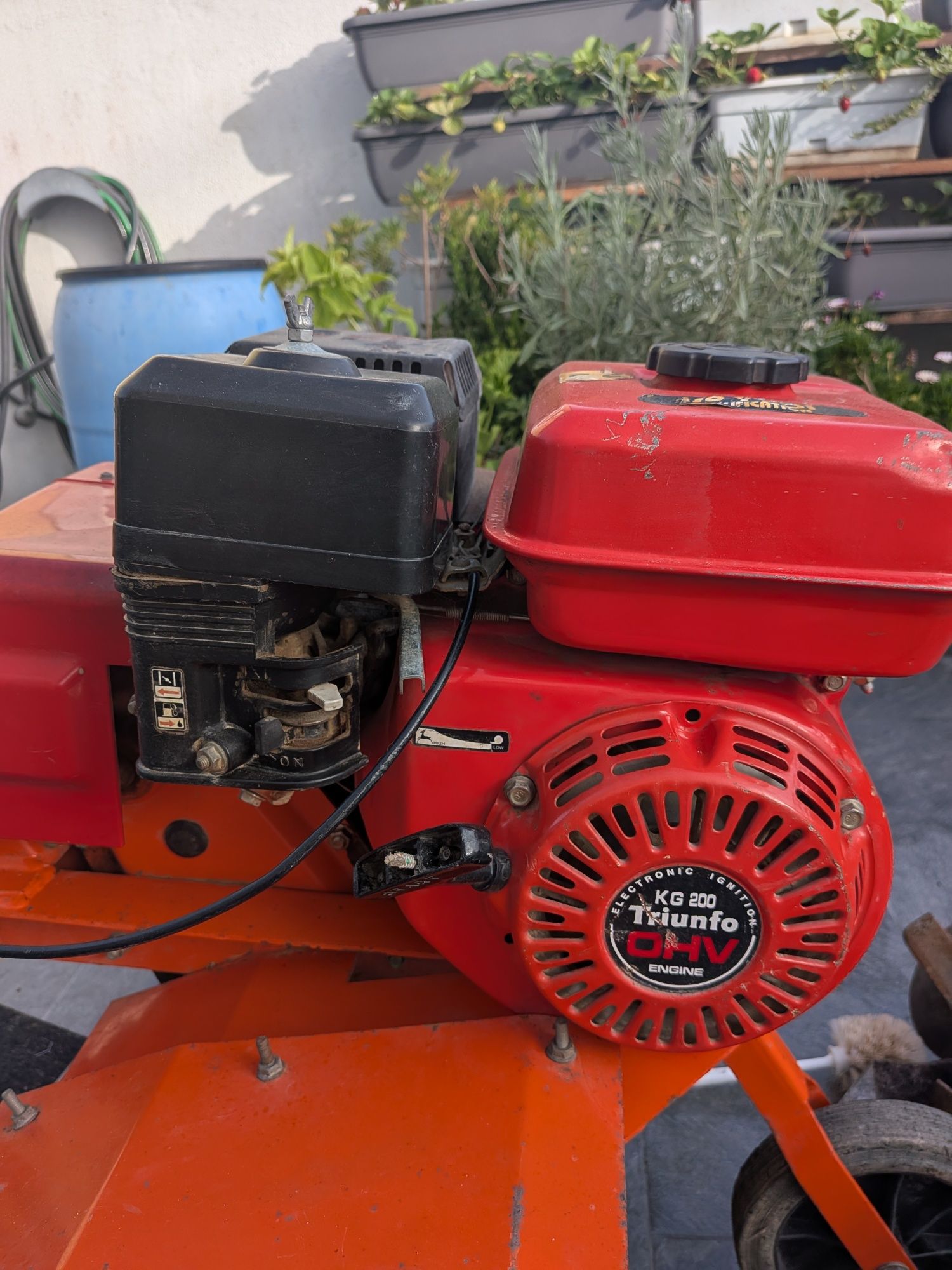 MotoCultivador Triunfo KG 200