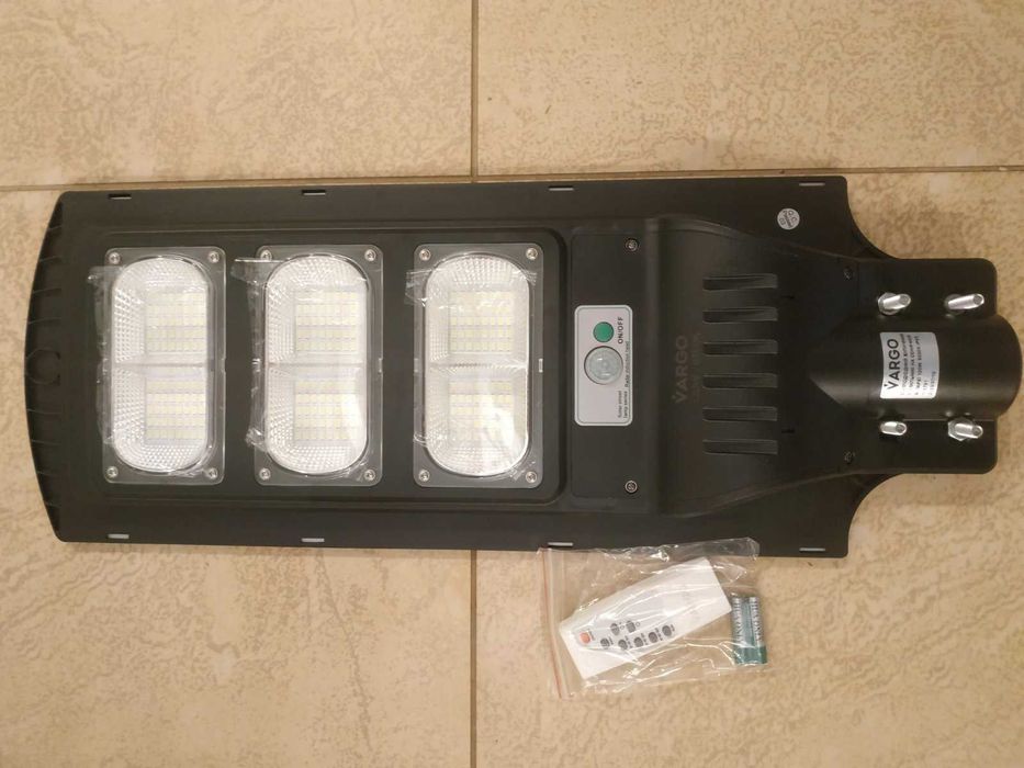 Вуличний ліхтар LED на сонячній батареї з пультом VARGO 120W 6500К