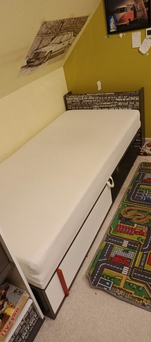 Meble dziecięce - biurko, szafka, łóżko