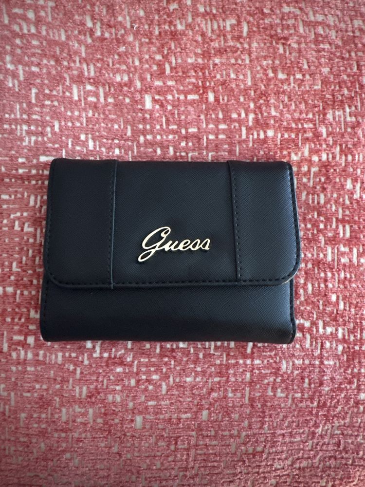 Carteira | Guess (ideal para cartões e documentos)