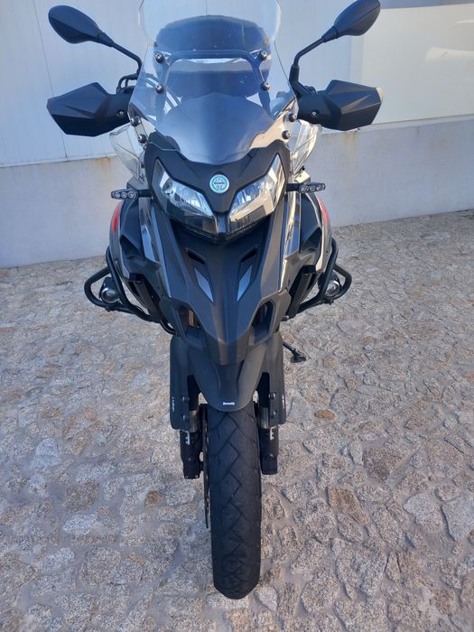 Benelli trk 502 x