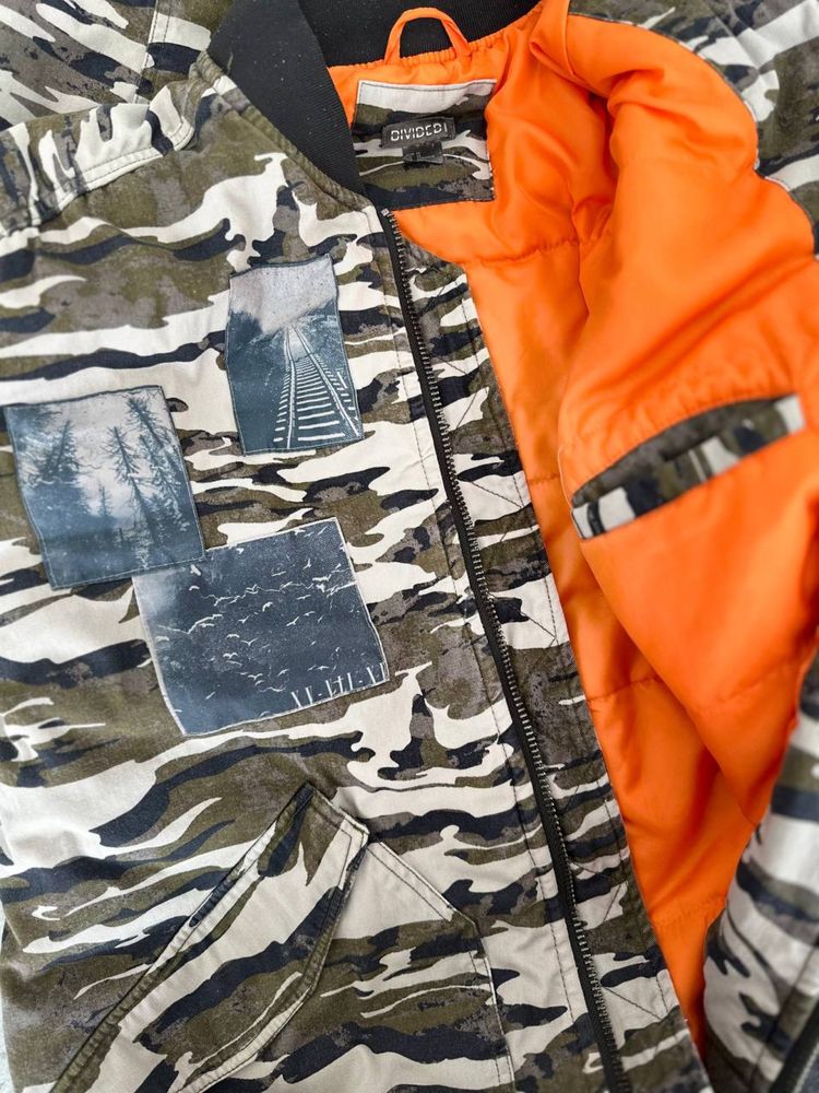 Бомбер H&M x DIVIDED