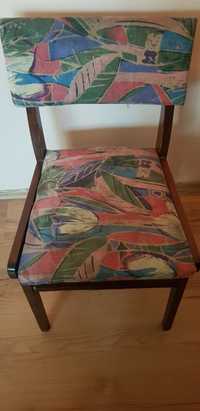 Krzesła  drewniane 6 sztuk do renowacji