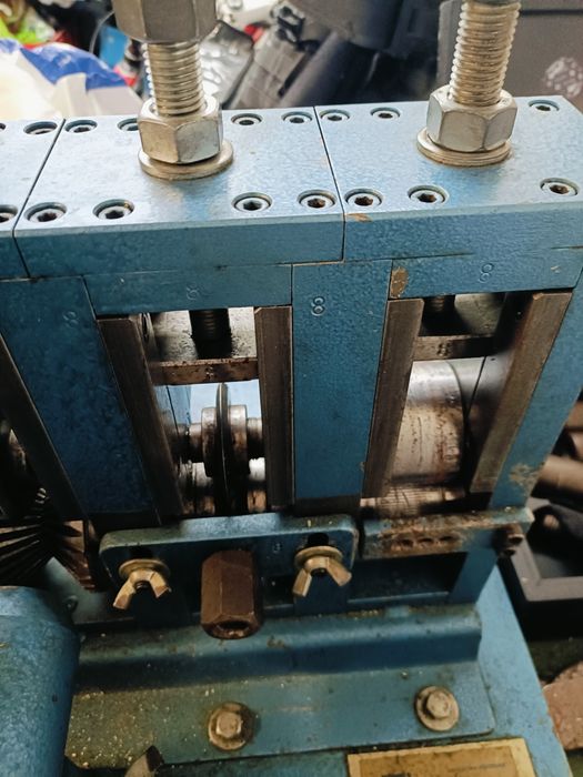 Máquina descarnar cobre