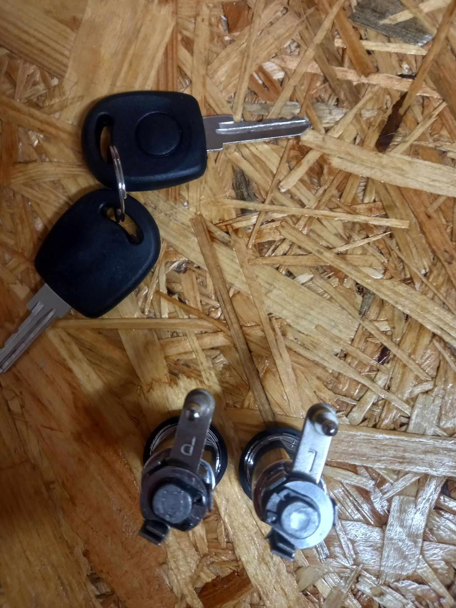 Fechadura de porta Skoda