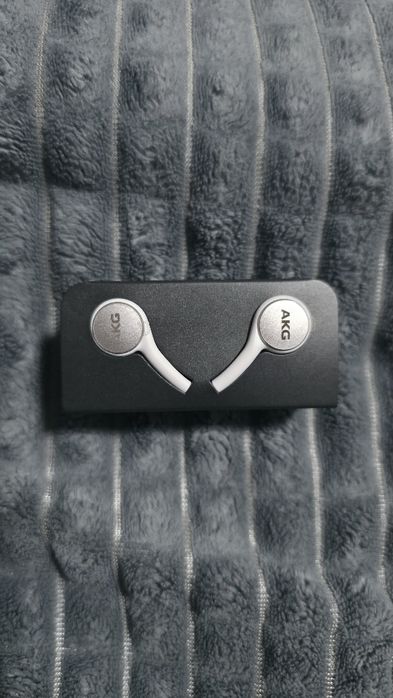 Słuchawki AKG samsung