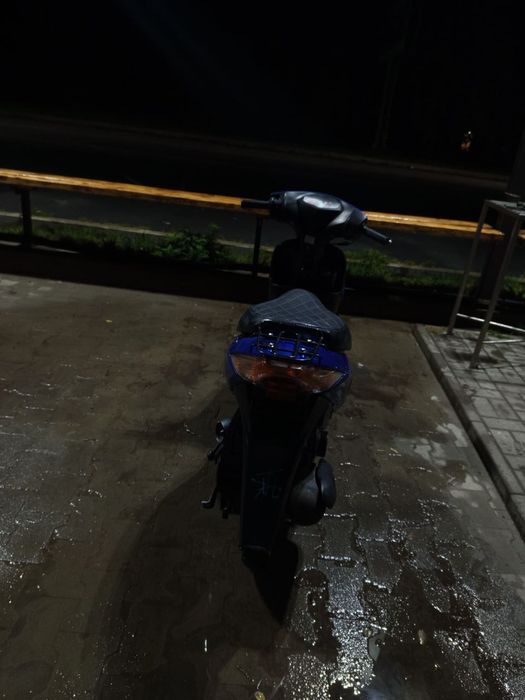 Продам скутер Suzuki address V50