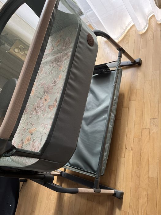 Maxi Cosi iora air łóżeczko turystyczne dostawne prawie nowe