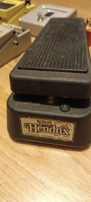 Varios pedais de guitarra + power supply