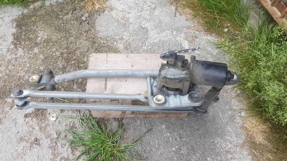 Механизм стеклоочистителя Форд Мондео 1993