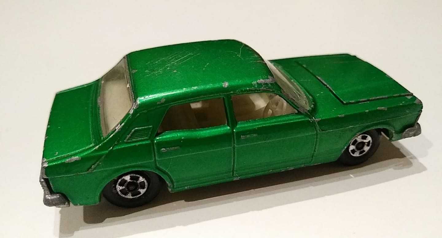 MATCHBOX  MB53-A Ford  Zodiac  MK IV Green , 1969