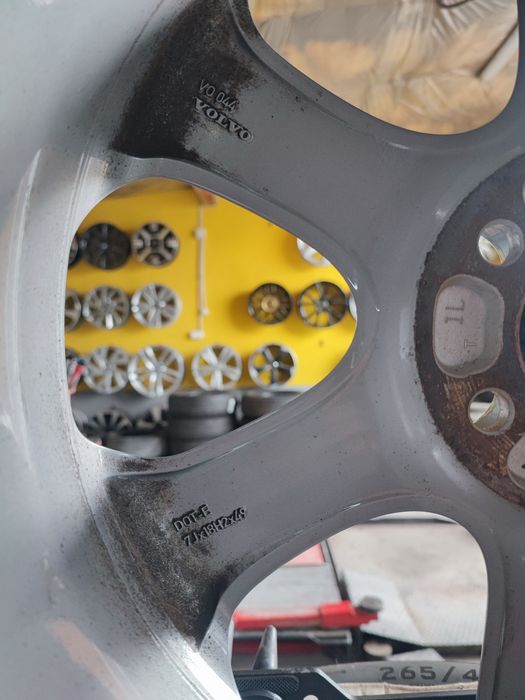 Felgi Alufelgi 5x108 7J 18 Cali ET 49 | Volvo XC 60 XC 90 S40 V50