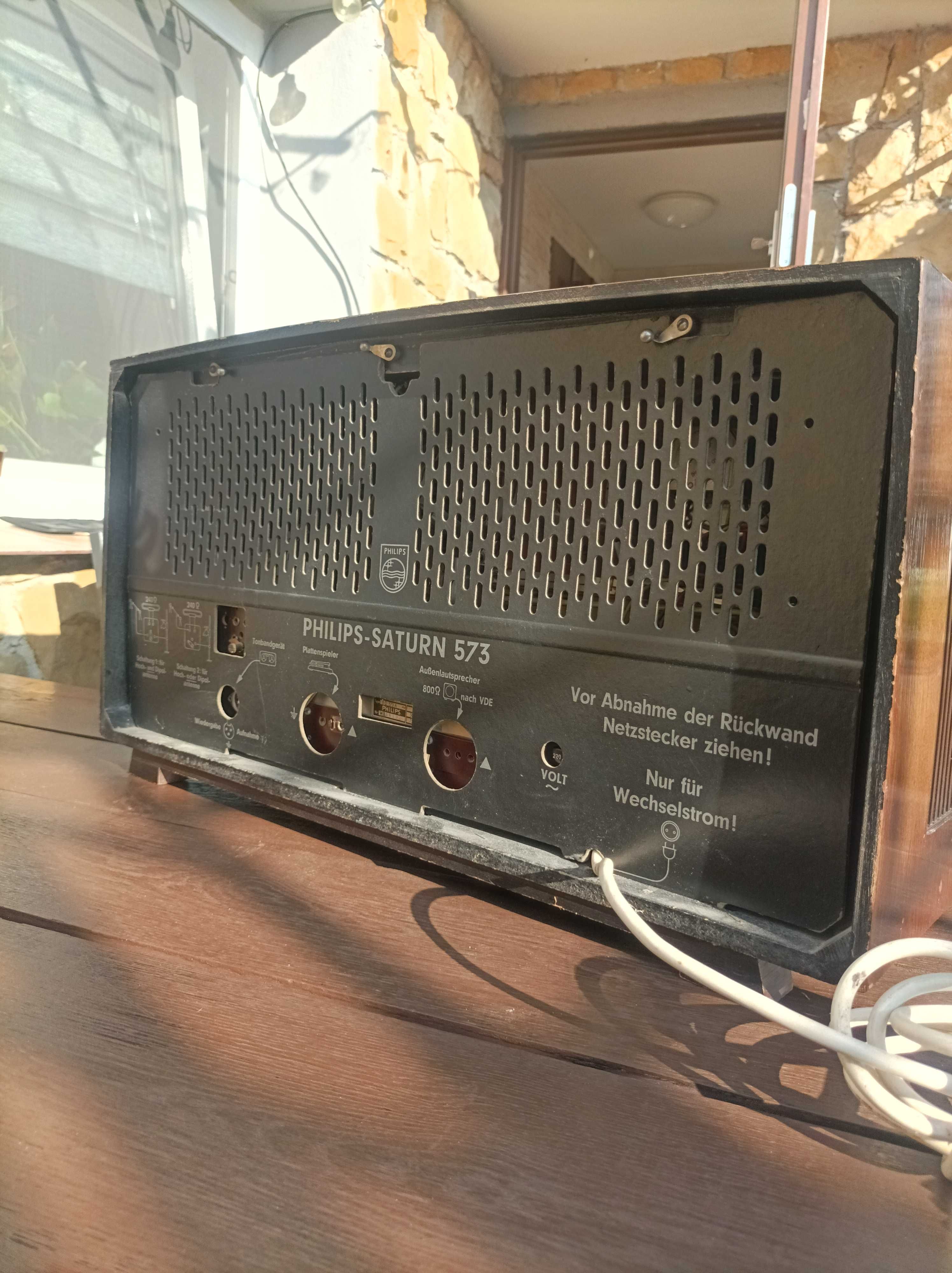 Philips Saturn 573 radio lampowe vintage