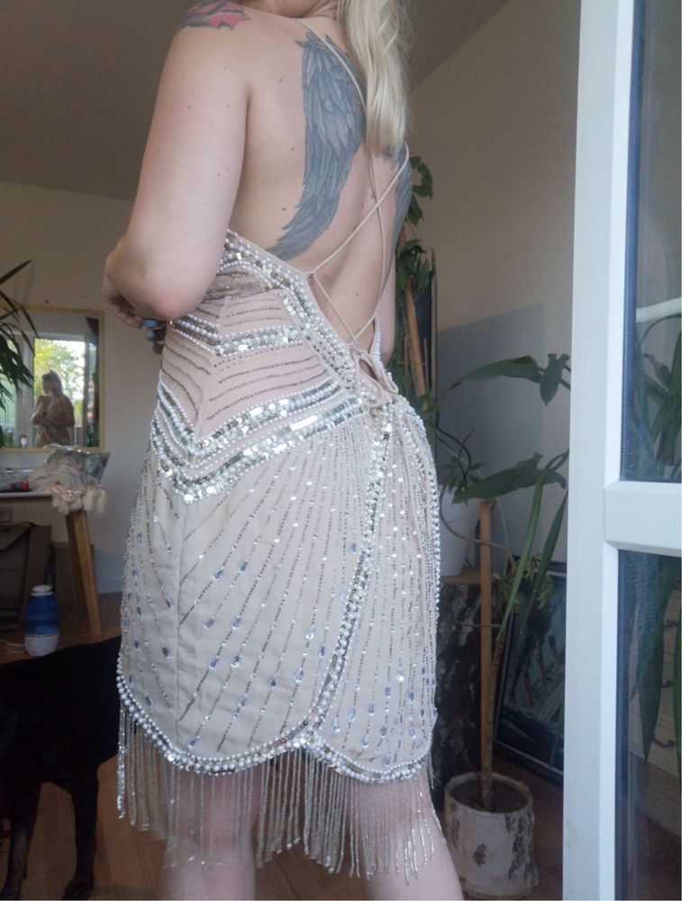 Cekinowa sukienka mini midi bogato zdobiona frędzle 46 3 xl asos luxe
