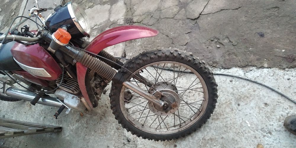 Ява ендуро  крос