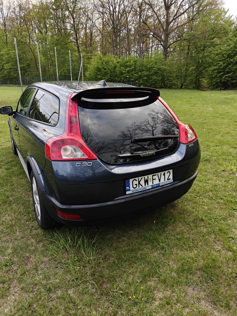 VOLVO C30 2.0D 136km 2007rok
