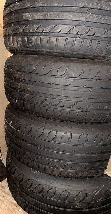 Продам оригінальні диски Mercedes 5*112 з резиною Tigar