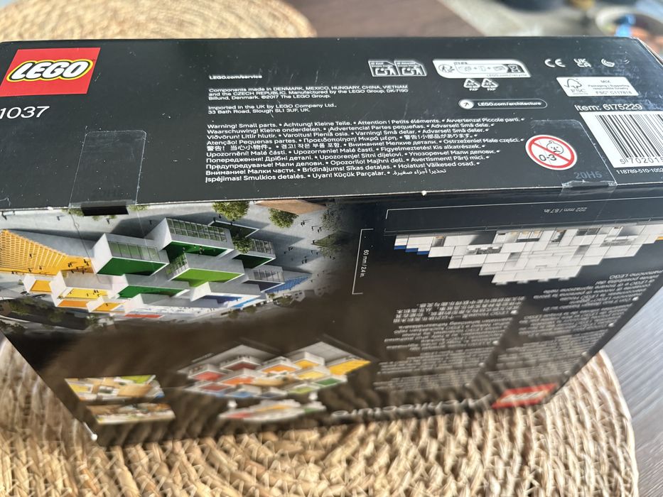 Nowy zaplombowany zestaw LEGO House Architecture 21037 unikat