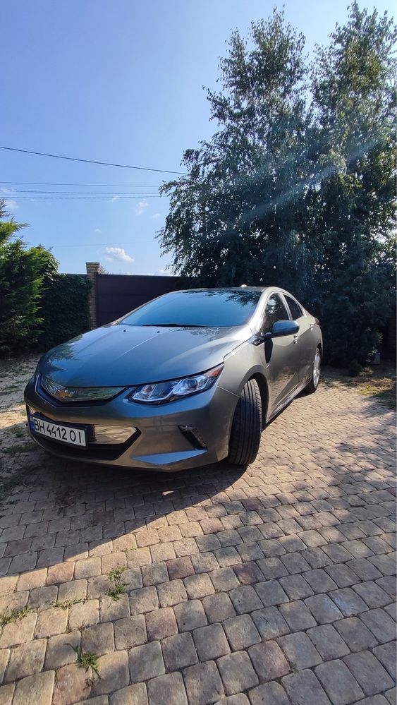 Shevrolet volt 2 2016