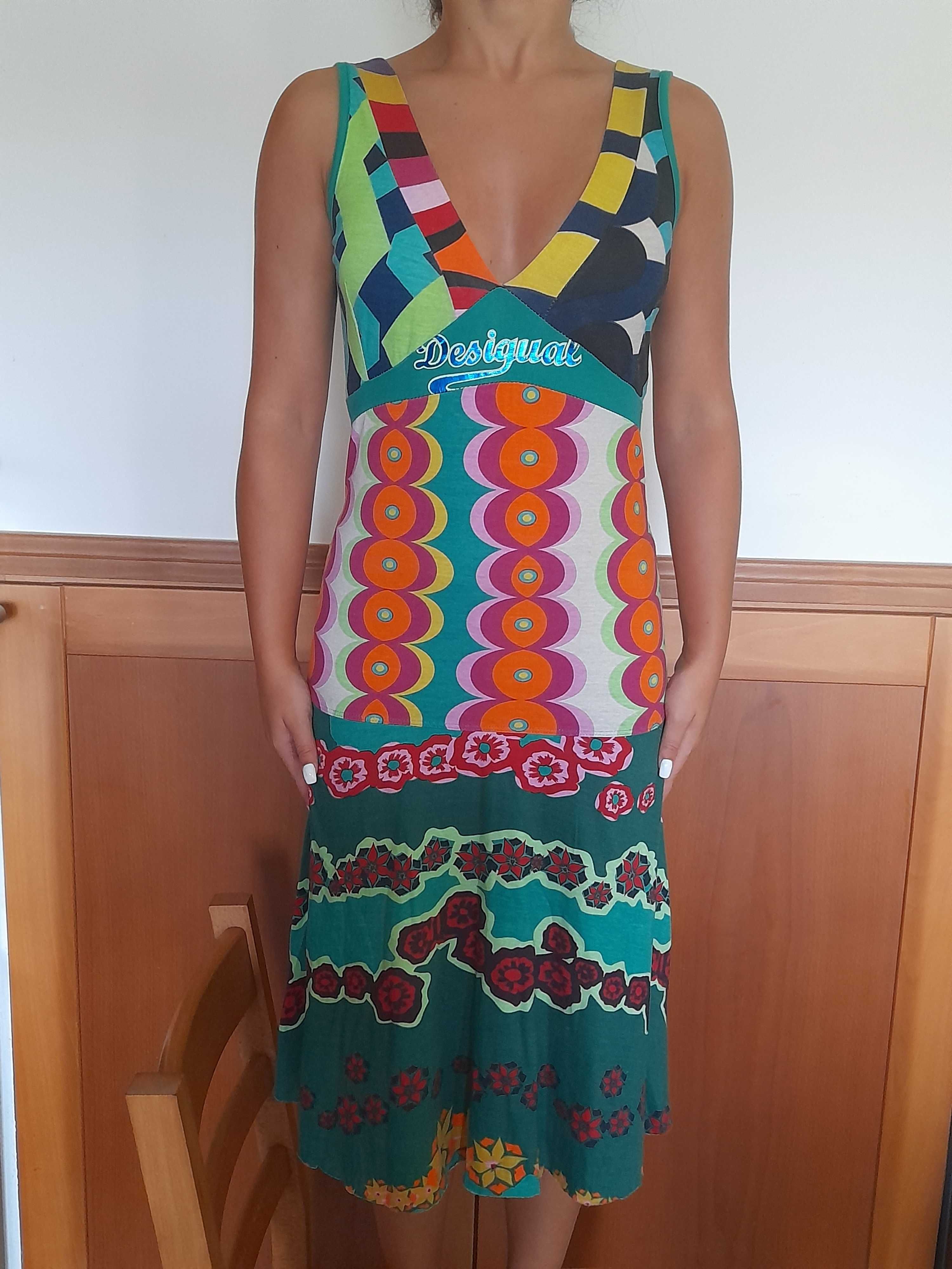 Vestido Desigual tamanho XS