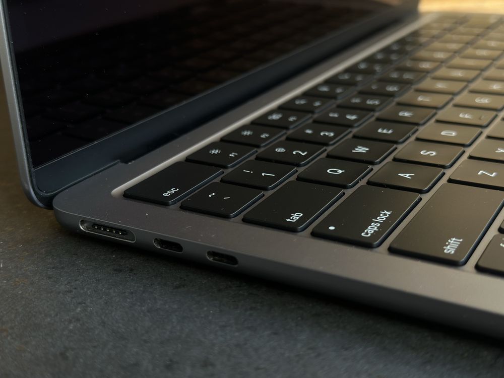 Macbook air m2 A2681 ідеальний стан