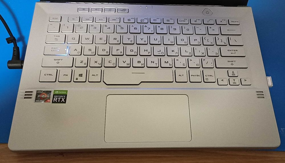 Игровой ASUS ROG Zephyrus G14 GA401QM  14^ 16/512GB RTX3060