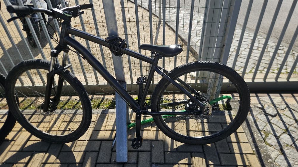 Vendo bike rockrider ST 530 (com marcas de uso)