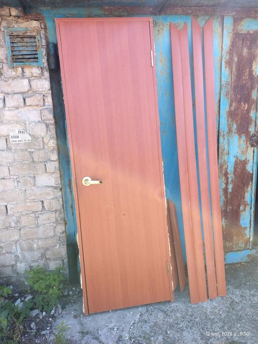 Двери межкомнатные 2,03*0,65м