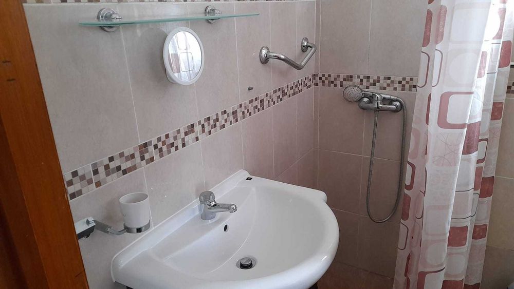 Olhão: Quarto em suite, boa qualidade e boa localização