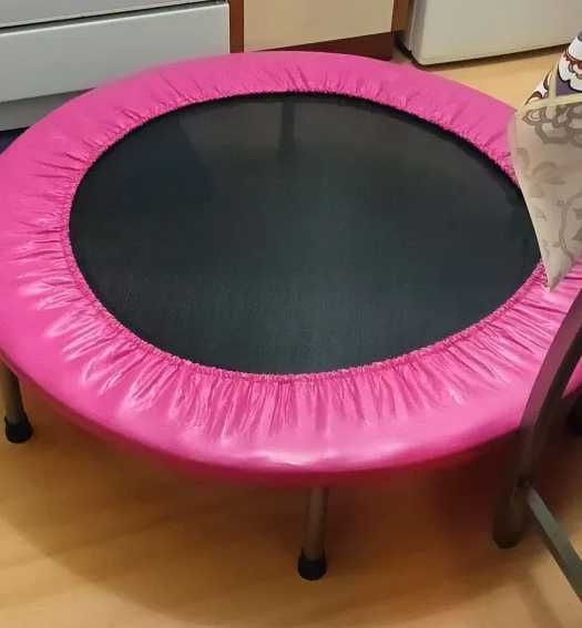 Mała trampolina. Średnica 95 cm