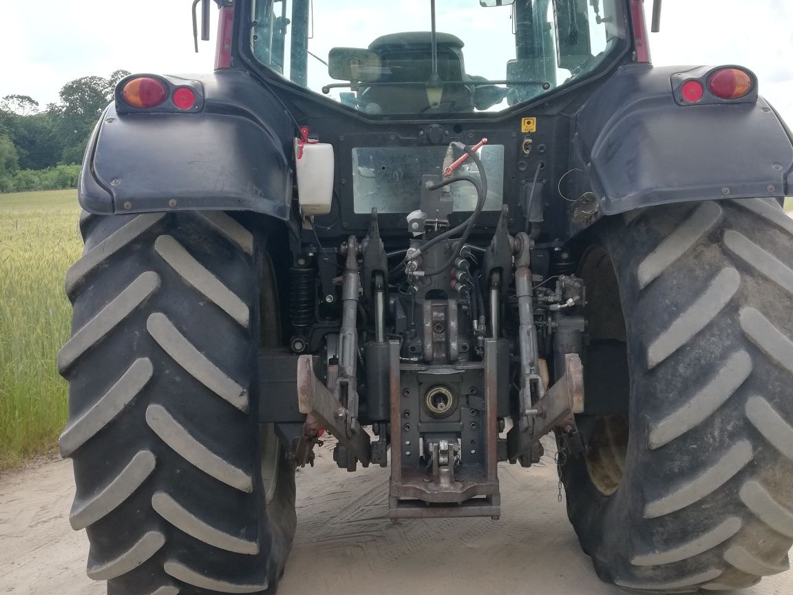 Valtra N123 50km/h klima Tuz pełzaki do lasu