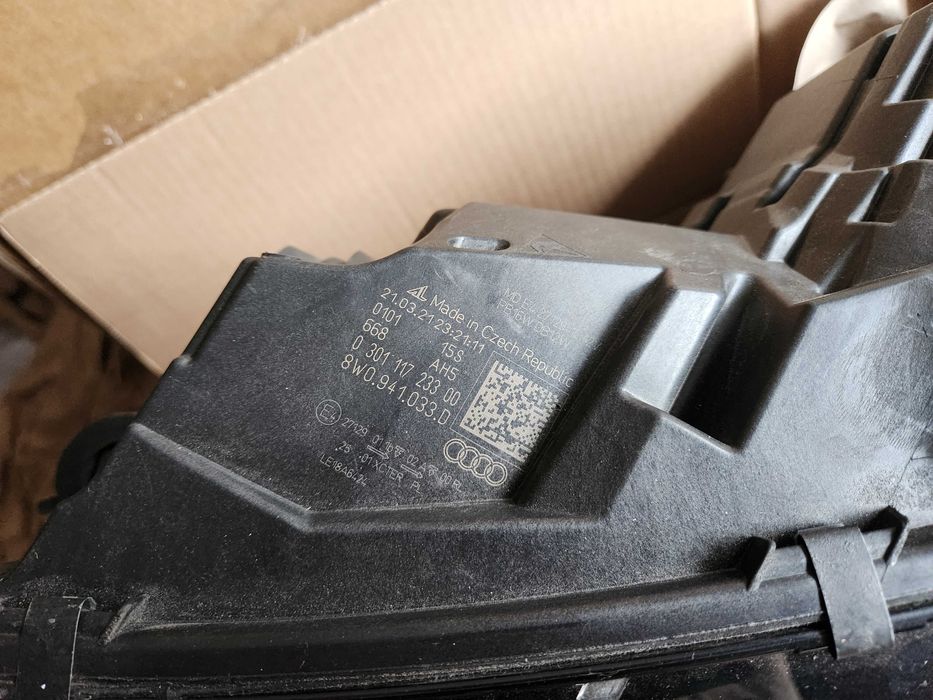 Ціла Audi A4 B9 2020- передня ліва FULL LED фара Європа 8W0941033D