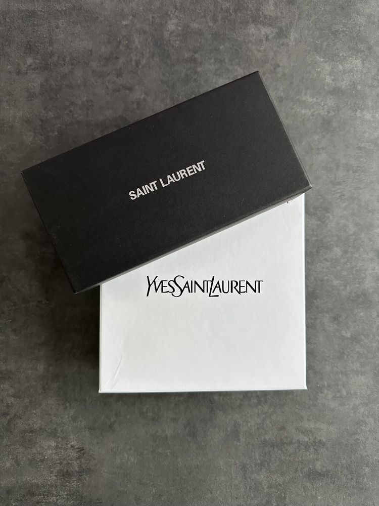 Коробка Saint Laurent ysl