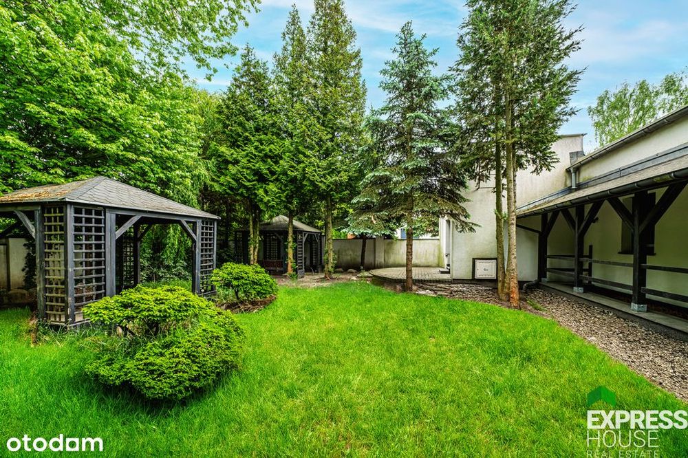 Parterowy dom w Puszczykowie przy Warcie