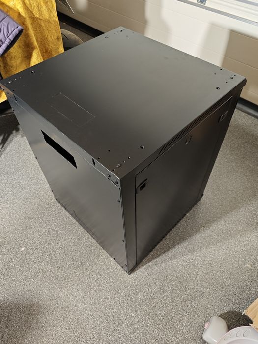 Szafa wisząca RACK 19" 15U, 600mm, Netrack F-Line