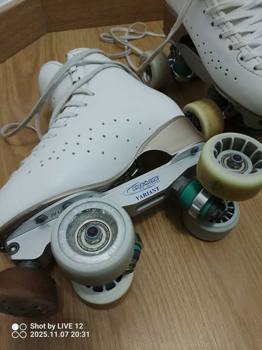Vendo patins Edea Ritmo N235, chassi Variant, Valor 240€