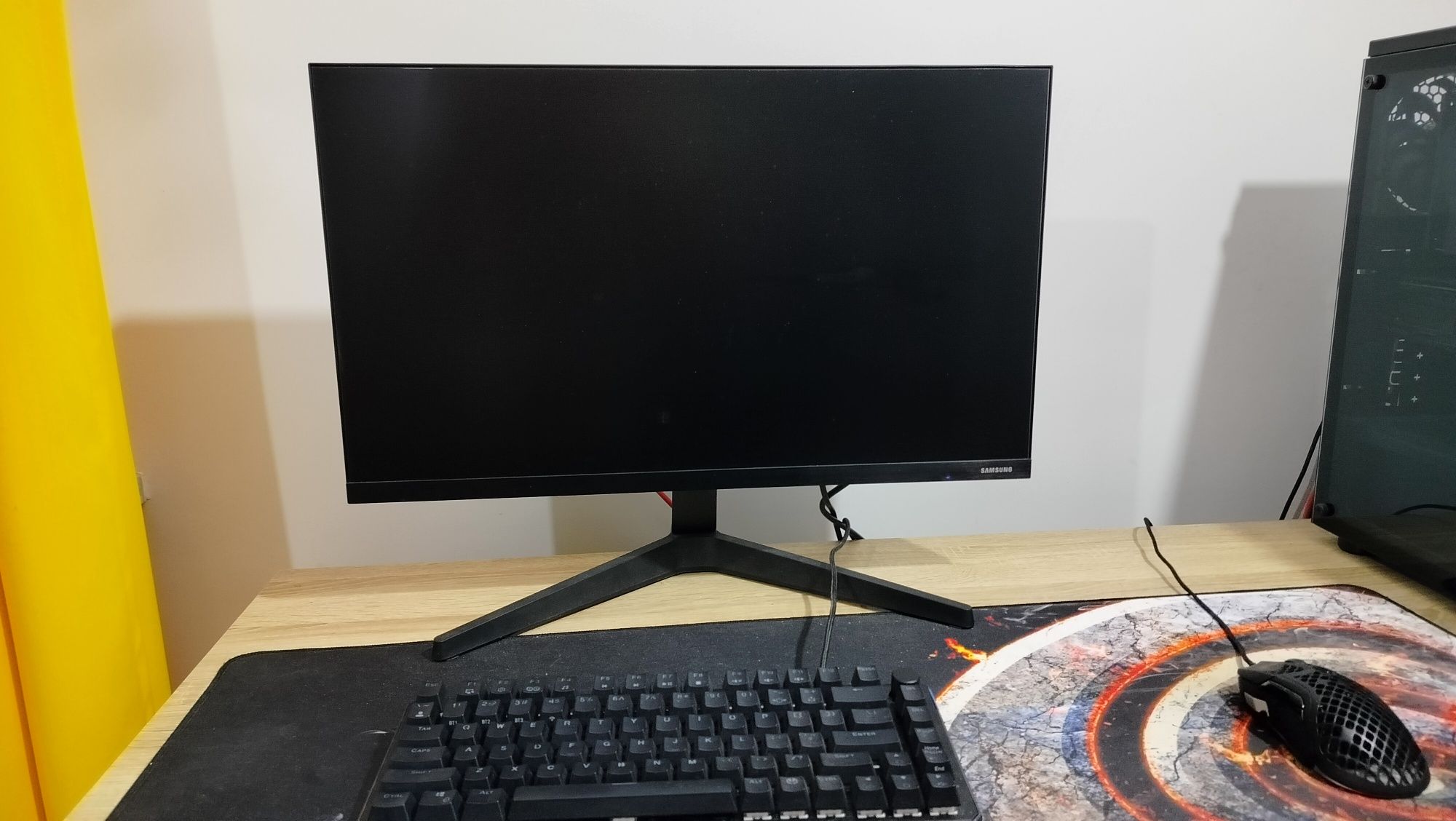 Monitor Samsung używany