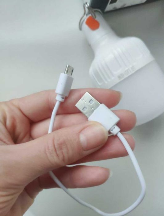 Акумуляторна лампа 60 W