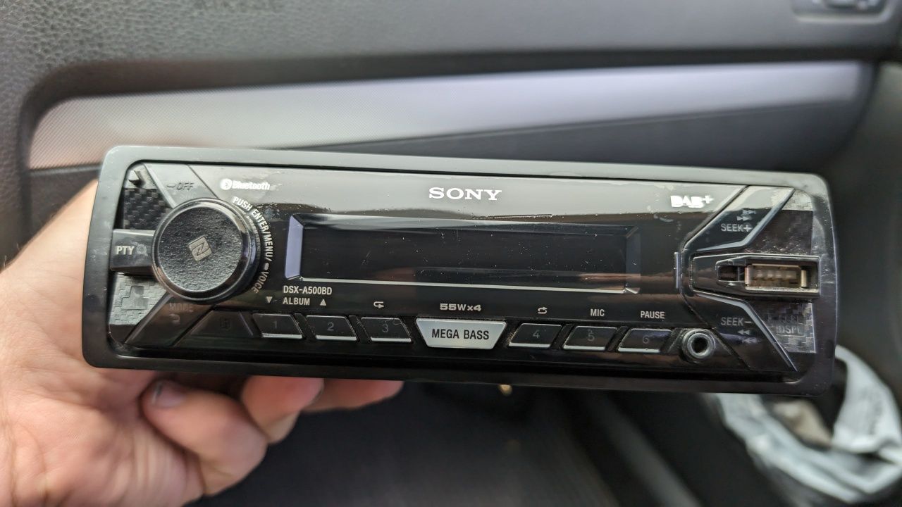 Автомагнитола Sony DSX-A500BD. Bluetooth