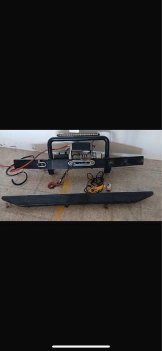 Para-choques nissan patrol 260 com guincho