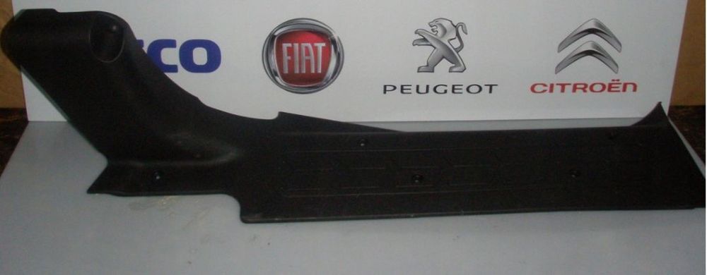 NAKŁADKA PROGU PRZÓD FIAT DOBLO 2011-