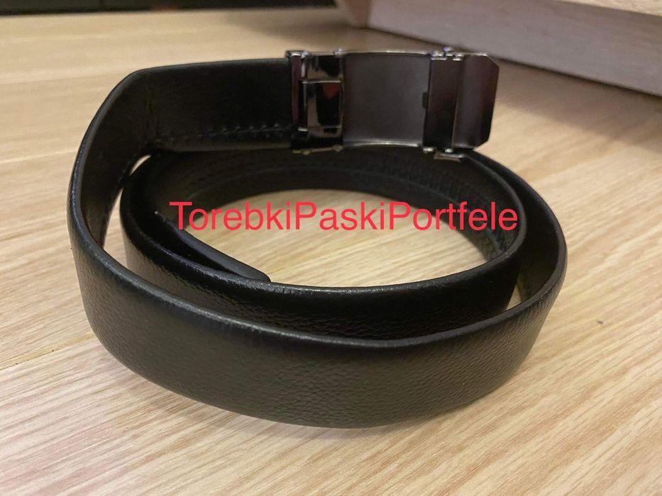 Nowy zestaw Giorgio Armani , pasek + portfel.