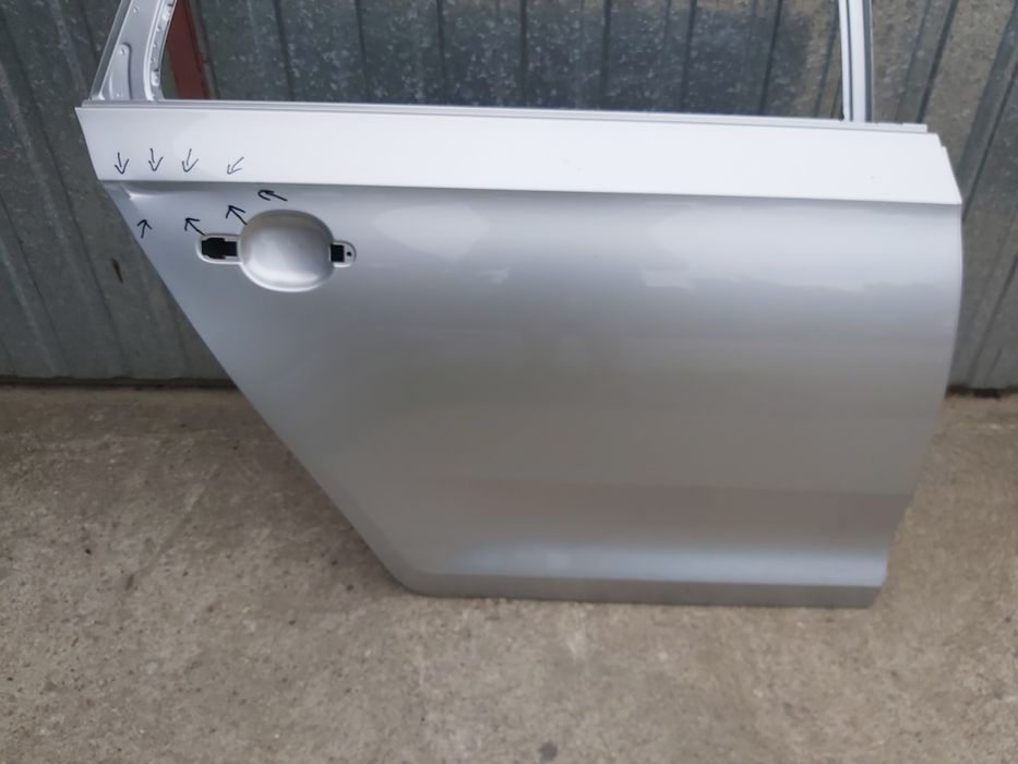 Drzwi prawy tył Skoda Rapid Spaceback 5JJ Oryginał