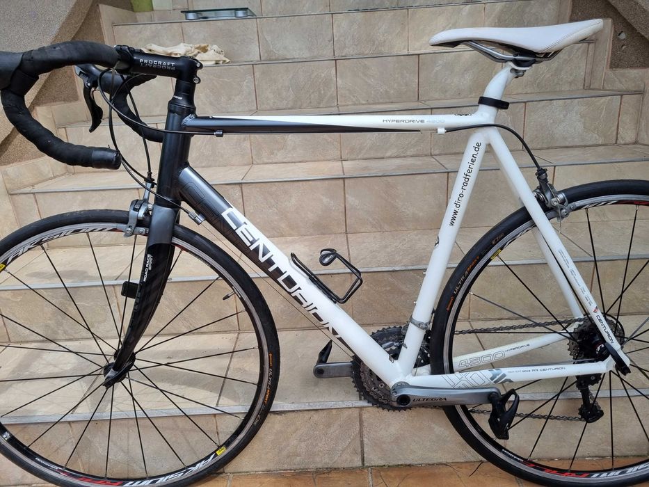 Rower szosowy CENTUURION HYPERDRIVE 4300 - Ultegra