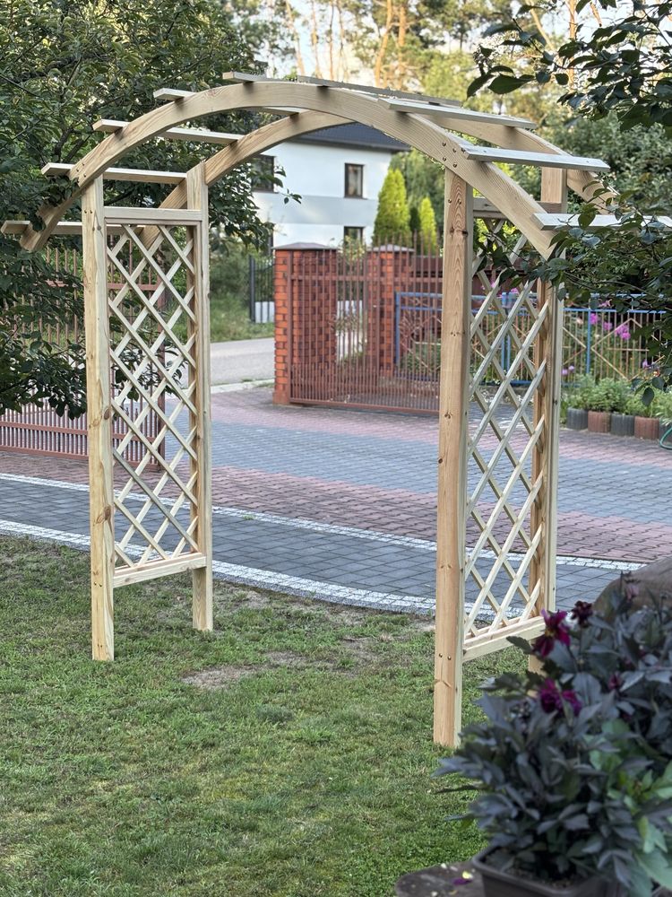 Pergola ogrdowa nowa