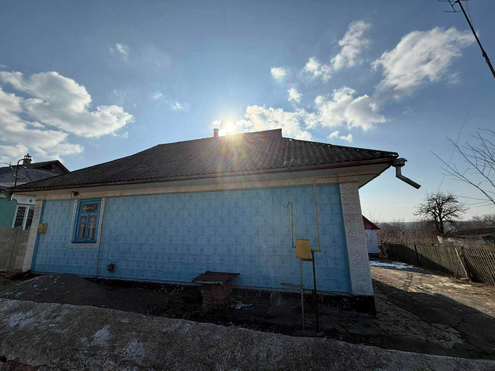 Продаж будинку в селищі Томашпіль