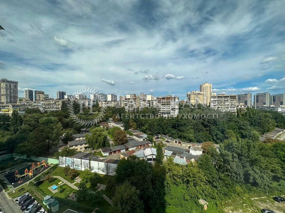 Продаж 3к100м2 ЖК Изумрудный Механизаторов Соломенка Кудряшова Мокра